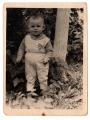 родилась 1968 года девочка, назвали её Фатима. Когда ей было 3,5 годика, её украл и изнасиловал, мы нашли её мёртвой неподалёку от дома